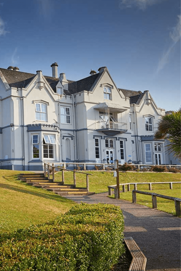 Curso de Inglés en Barton Hall Residencia